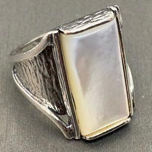 Grace & Heart G&H Ona Ring .925 Sterling Silver/Mother Of Pearl Size 6 GORGEOUS